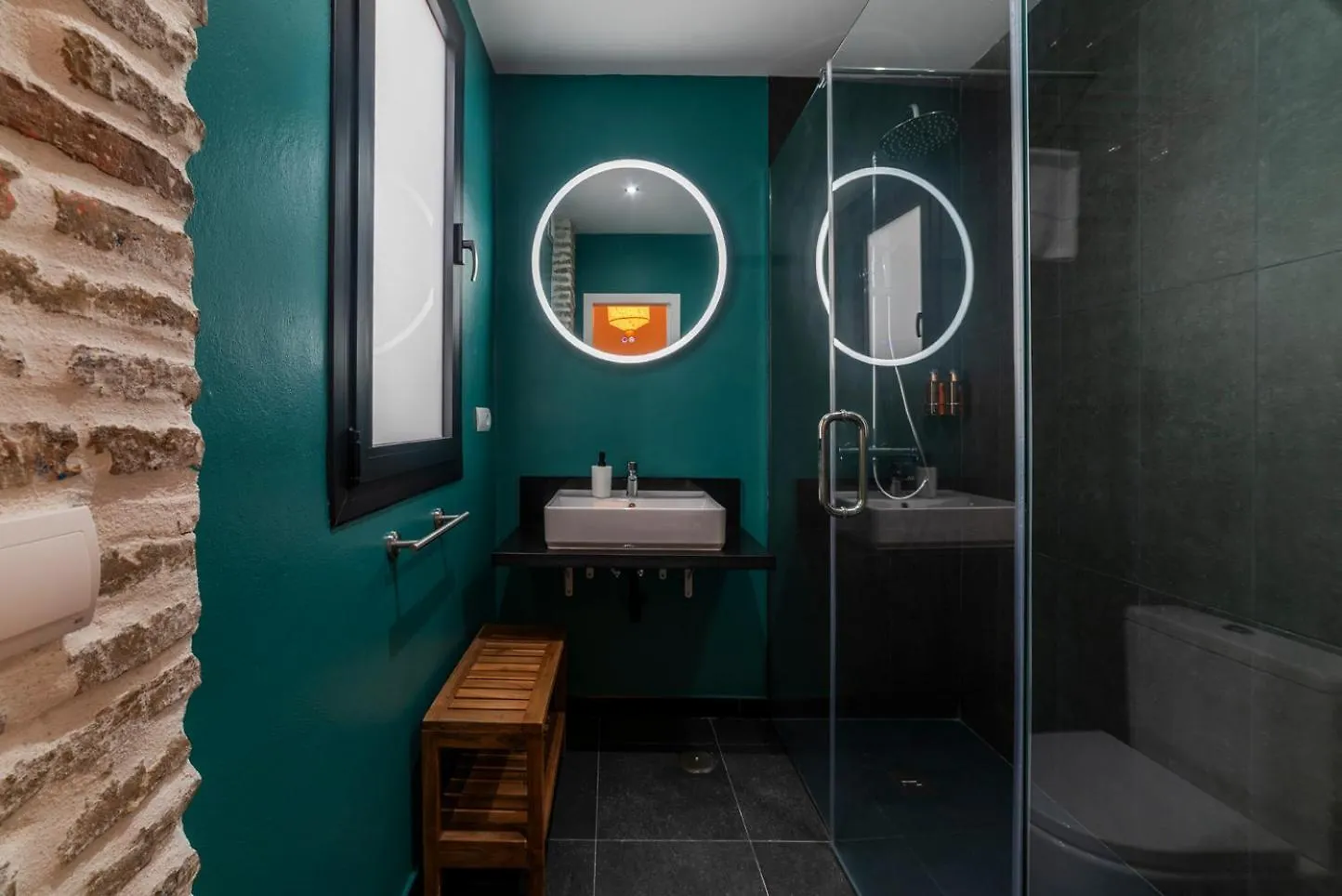 Slow Suites Salvador Seville