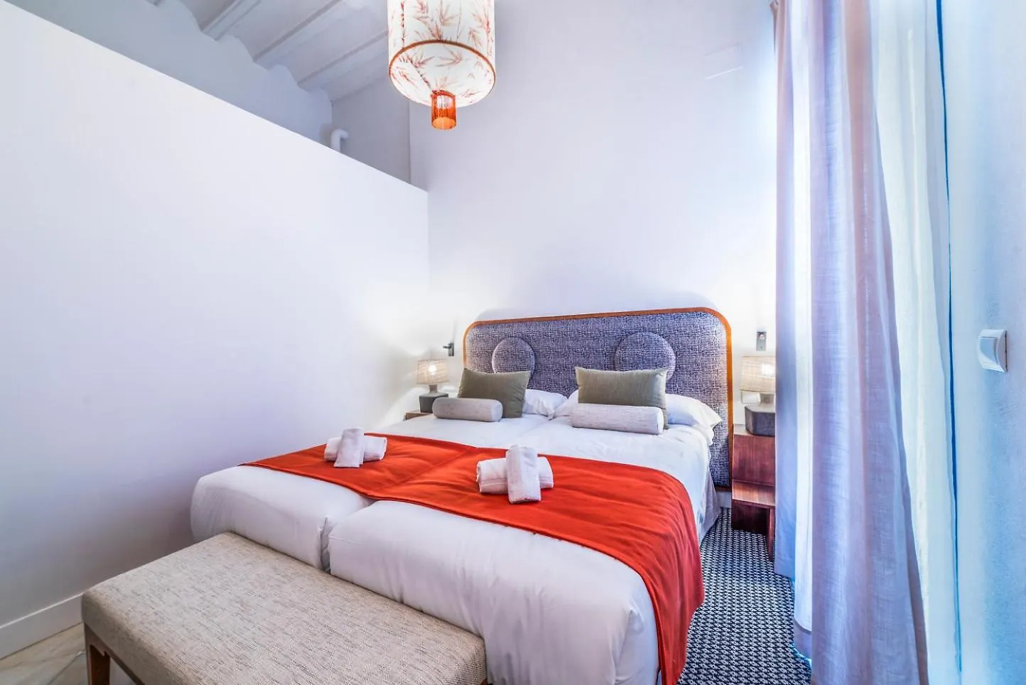 Slow Suites Salvador Seville Apartment