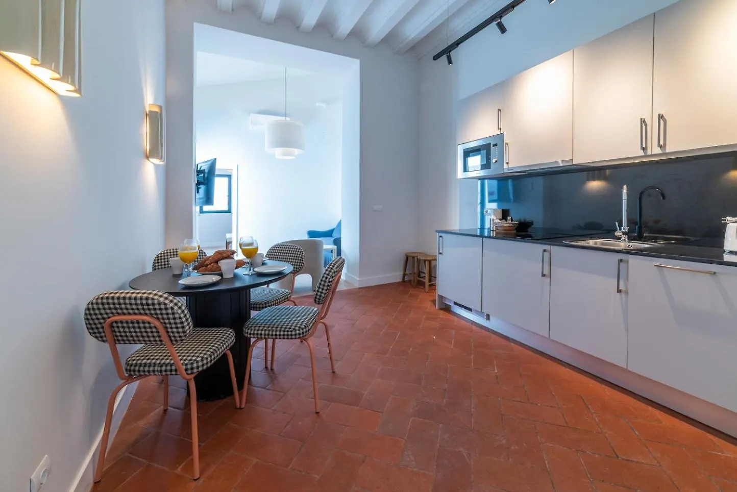 Slow Suites Salvador Sevilla