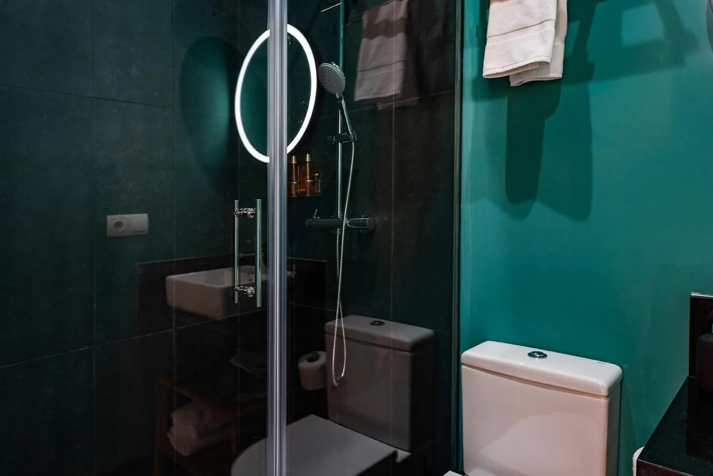 Slow Suites Salvador Sevilla